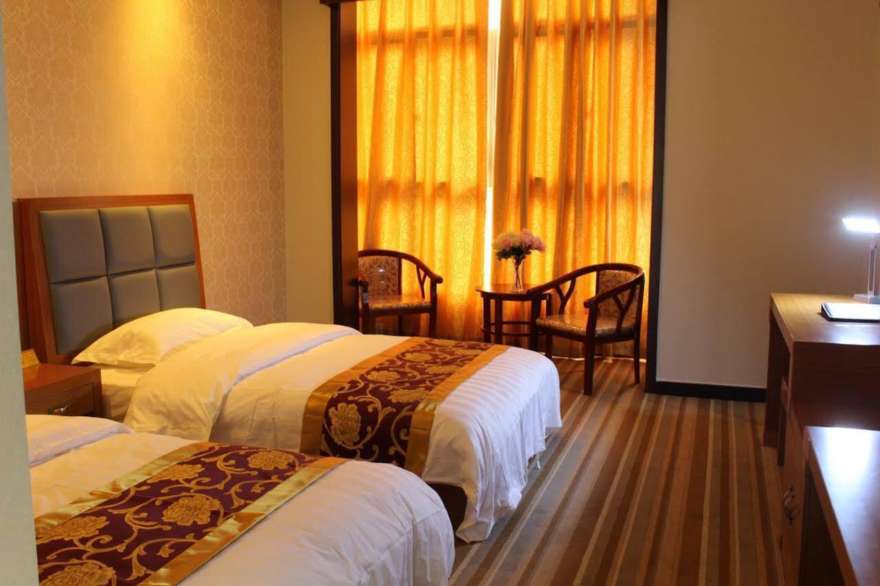 169 Hotel Beijing Shunyi Bagian luar foto