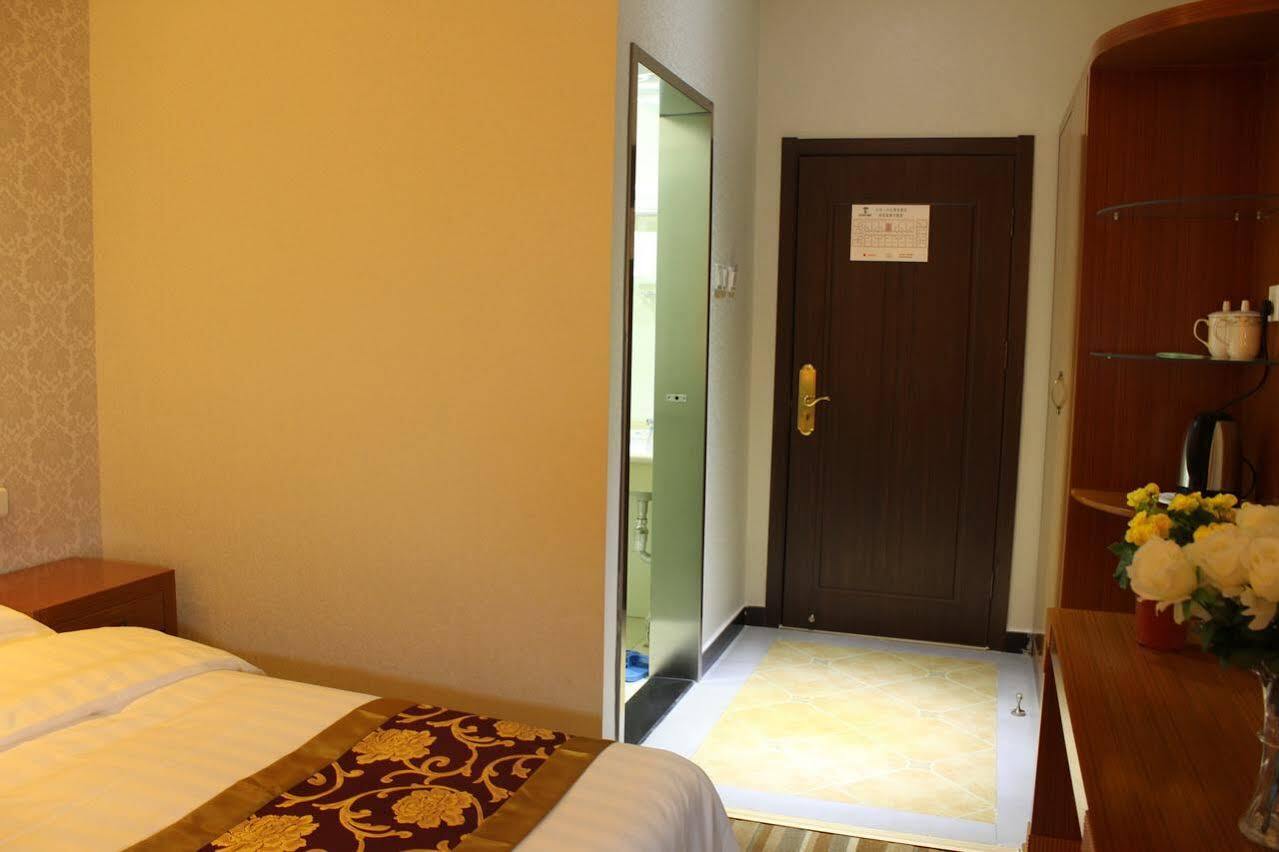 169 Hotel Beijing Shunyi Bagian luar foto